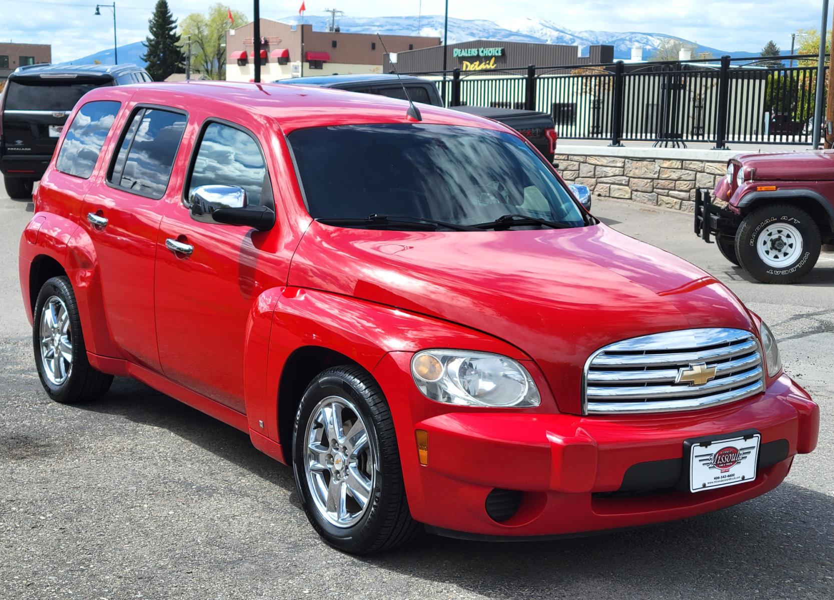 2008 Red /Gray Chevrolet HHR LT (3GNCA23D88S) with an 2.2L I4 engine, Automatic transmission, located at 450 N Russell, Missoula, MT, 59801, (406) 543-6600, 46.874496, -114.017433 - Photo #3